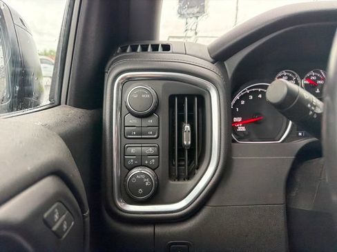 Used 2020 Chevrolet Silverado 1500 RST AWD/4WD image 20