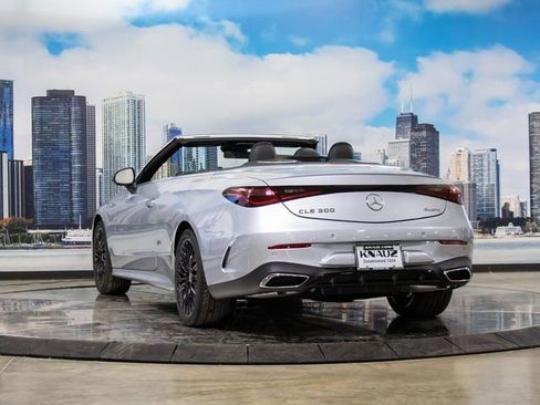 Used 2026 Mercedes-Benz CLE 300 4MATIC Cabriolet image 9