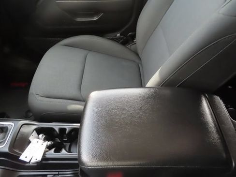 Used 2019 Jeep Wrangler Unlimited Sport S AWD/4WD image 38