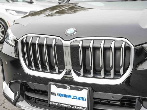 Used 2025 BMW X1 xDrive28i w/ Technology Package image 11