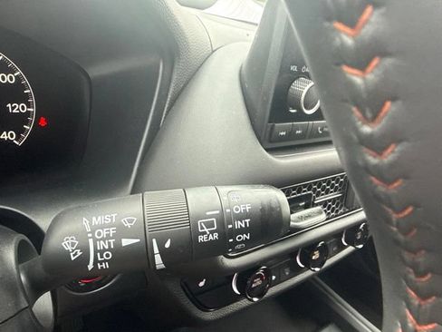 Used 2024 Honda HR-V Sport image 28