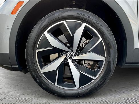 Used 2023 Volkswagen ID.4 Pro S image 34