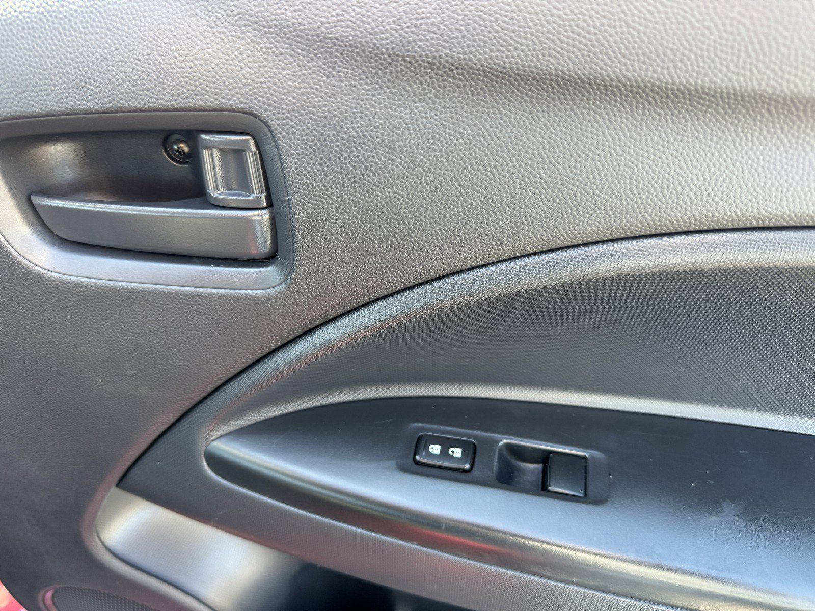 Used 2024 Mitsubishi Mirage ES FWD image 10