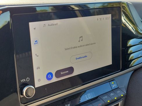 Used 2025 Toyota Camry LE image 25