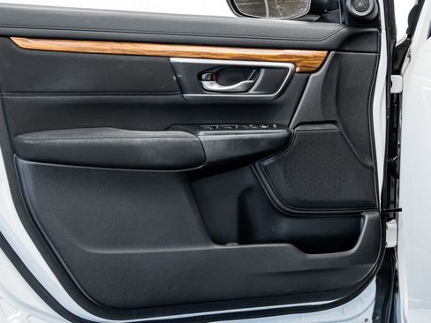 Used 2018 Honda CR-V EX image 9