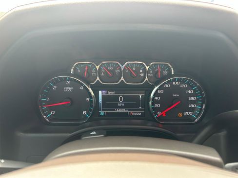 Used 2015 Chevrolet Silverado 1500 High Country AWD/4WD image 20