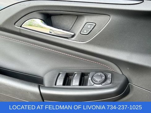 Used 2022 Chevrolet TrailBlazer RS w/ Sun and Liftgate Package FWD image 22