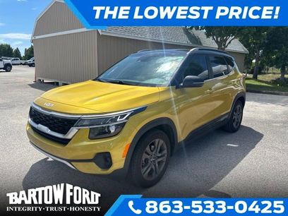 Used 2023 Kia Seltos S w/ Navigation Package