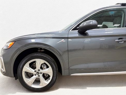 Used 2022 Audi Q5 2.0T Premium Plus image 3