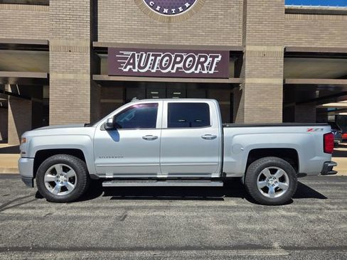 Used 2017 Chevrolet Silverado 1500 LT w/ All Star Edition image 5
