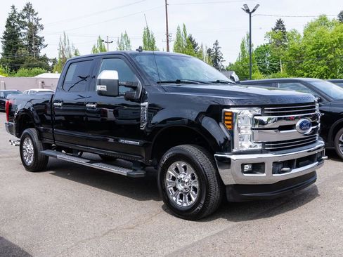 Used 2019 Ford F250 Lariat w/ Chrome Package AWD/4WD image 1