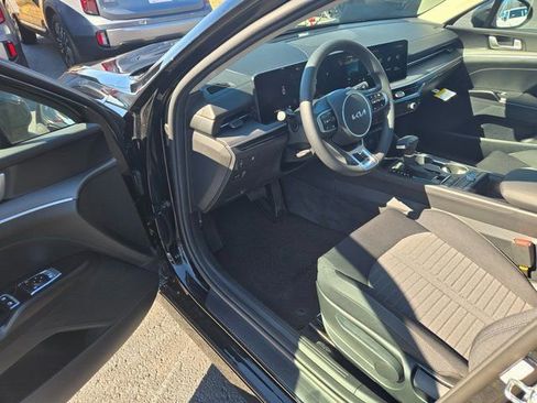 New 2026 Kia K5 LXS image 4