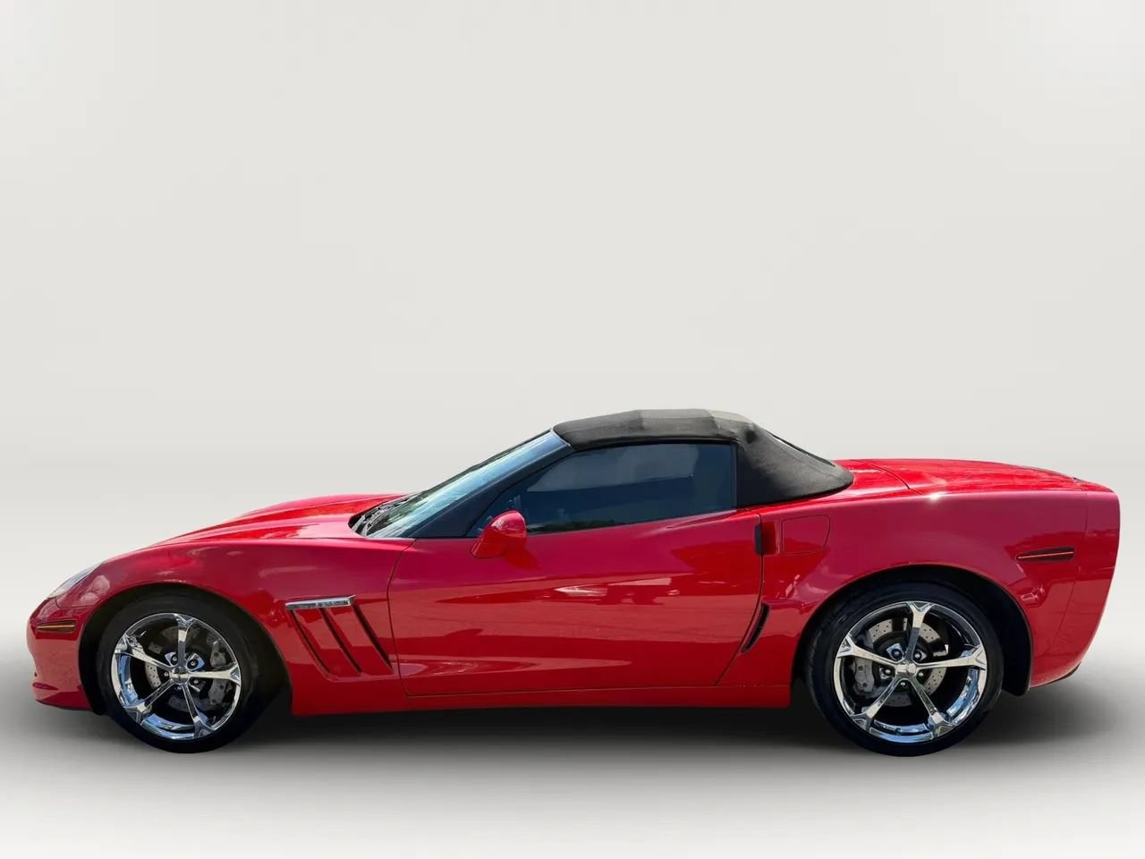 Used 2013 Chevrolet Corvette Grand Sport w/ 3LT Preferred Equipment Group RWD image 6