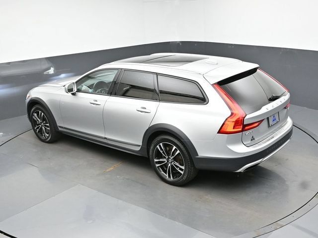 Used 2018 Volvo V90 T5 Cross Country w/ Plus Package AWD/4WD image 44
