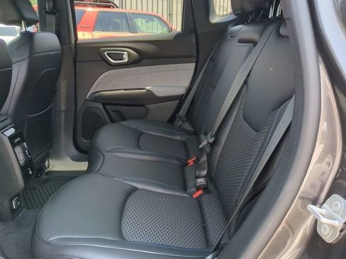 New 2023 Jeep Compass Latitude w/ Convenience Group image 15