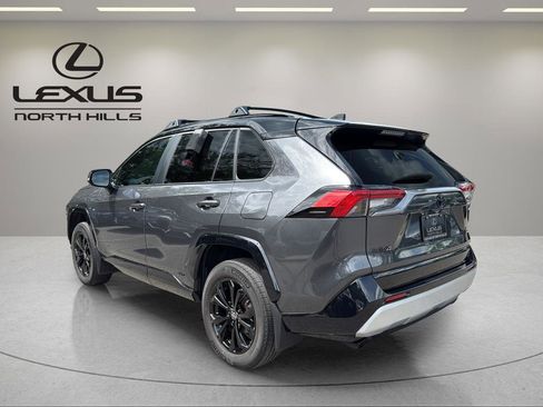 Used 2024 Toyota RAV4 XSE w/ Advanced Technology Package AWD/4WD image 8