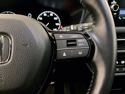 Used 2025 Honda HR-V EX-L image 18