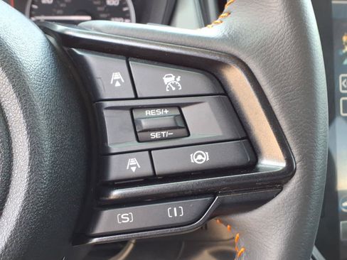 Used 2024 Subaru Crosstrek 2.5i Limited w/ Crosstrek Mirror Package AWD/4WD image 35