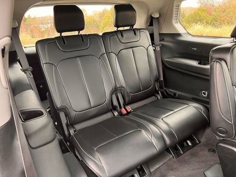 Used 2021 Jeep Grand Cherokee L Limited image 31