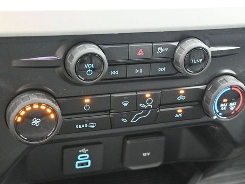 New 2026 Ford F350 XL w/ XL Chrome Package AWD/4WD image 15