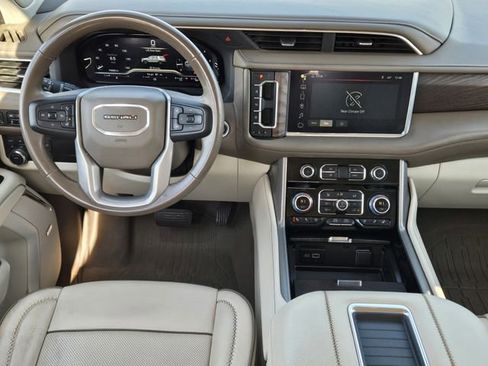 Used 2023 GMC Yukon Denali w/ LPO, Floor Liner Package AWD/4WD image 35