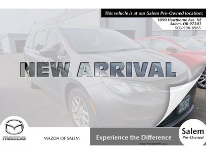 Used 2017 Chrysler Pacifica LX