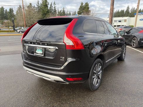 Used 2016 Volvo XC60 T5 Premier image 11