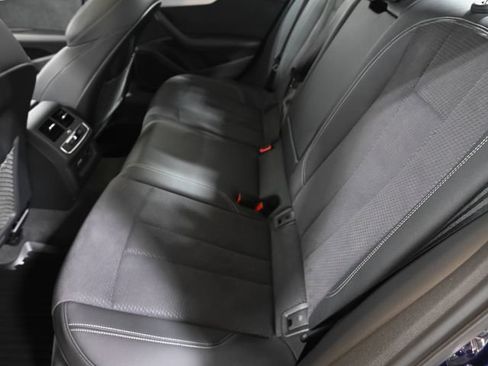 Used 2023 Audi A4 2.0T Premium Plus w/ Premium Plus Package AWD/4WD image 8