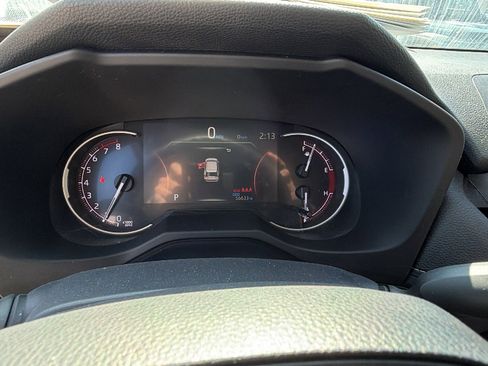 Used 2024 Toyota RAV4 LE image 29