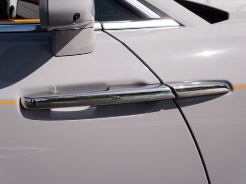 Used 2024 Rolls-Royce Spectre w/ Spectre Launch Package image 11