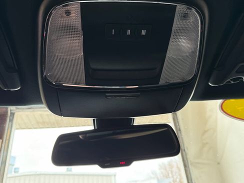 Used 2021 Dodge Charger R/T w/ Blacktop Package image 48