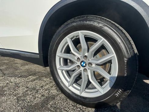 Used 2023 BMW X5 xDrive40i w/ Premium Package image 10