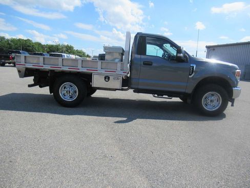 Used 2022 Ford F350 XL w/ Power Equipment Group AWD/4WD image 4
