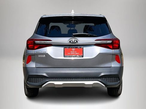 Used 2021 Kia Seltos LX image 6