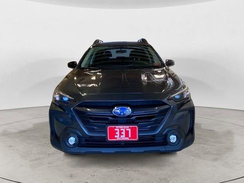 Used 2024 Subaru Outback Premium image 9
