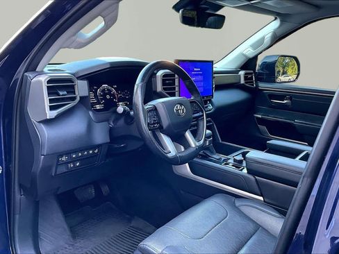 Used 2023 Toyota Tundra Limited AWD/4WD image 18