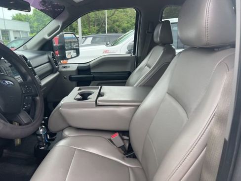 Used 2017 Ford F350 XL w/ Power Equipment Group AWD/4WD image 5
