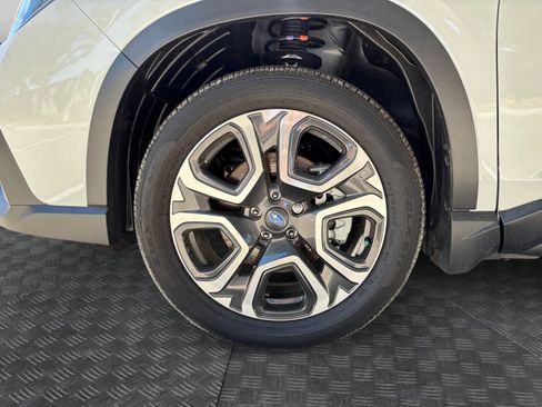 New 2026 Subaru Ascent Limited w/ Popular Package #1 AWD/4WD image 9