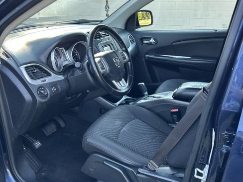 Used 2018 Dodge Journey SXT AWD/4WD image 11
