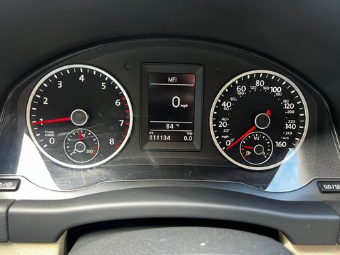 Used 2017 Volkswagen Tiguan S AWD/4WD image 31