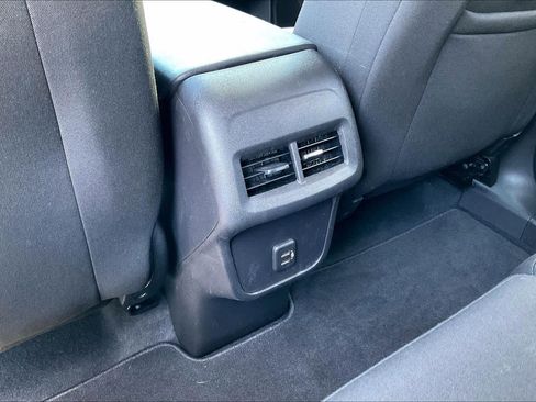 Used 2024 Chevrolet Equinox LS w/ LS Convenience Package FWD image 35