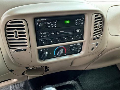 Used 2003 Ford F150 XL image 10