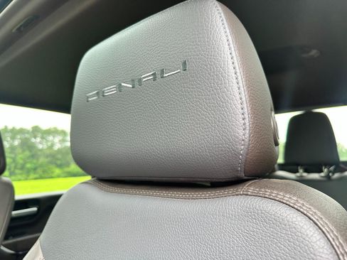 Used 2022 GMC Sierra 3500 Denali w/ Denali Ultimate Package AWD/4WD image 15