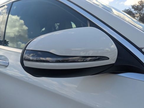 Certified 2022 Mercedes-Benz GLC 300 GLC 300 image 21