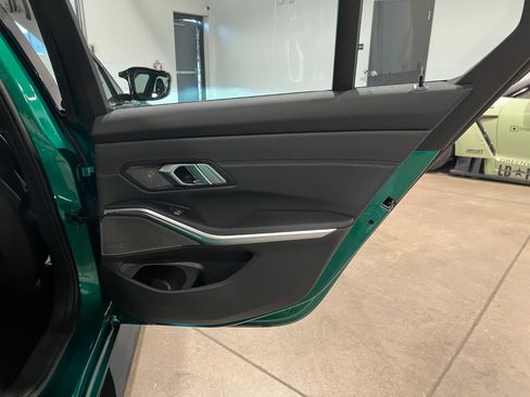 Used 2025 BMW M3 Competition image 40