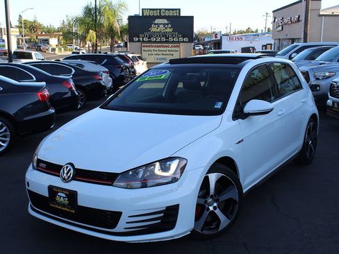 Used 2017 Volkswagen GTI Sport FWD image 2
