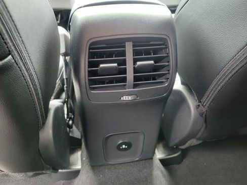 New 2025 Ford Escape SE w/ PHEV Premium Package FWD image 12