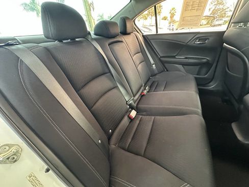 Used 2014 Honda Accord Sport image 12