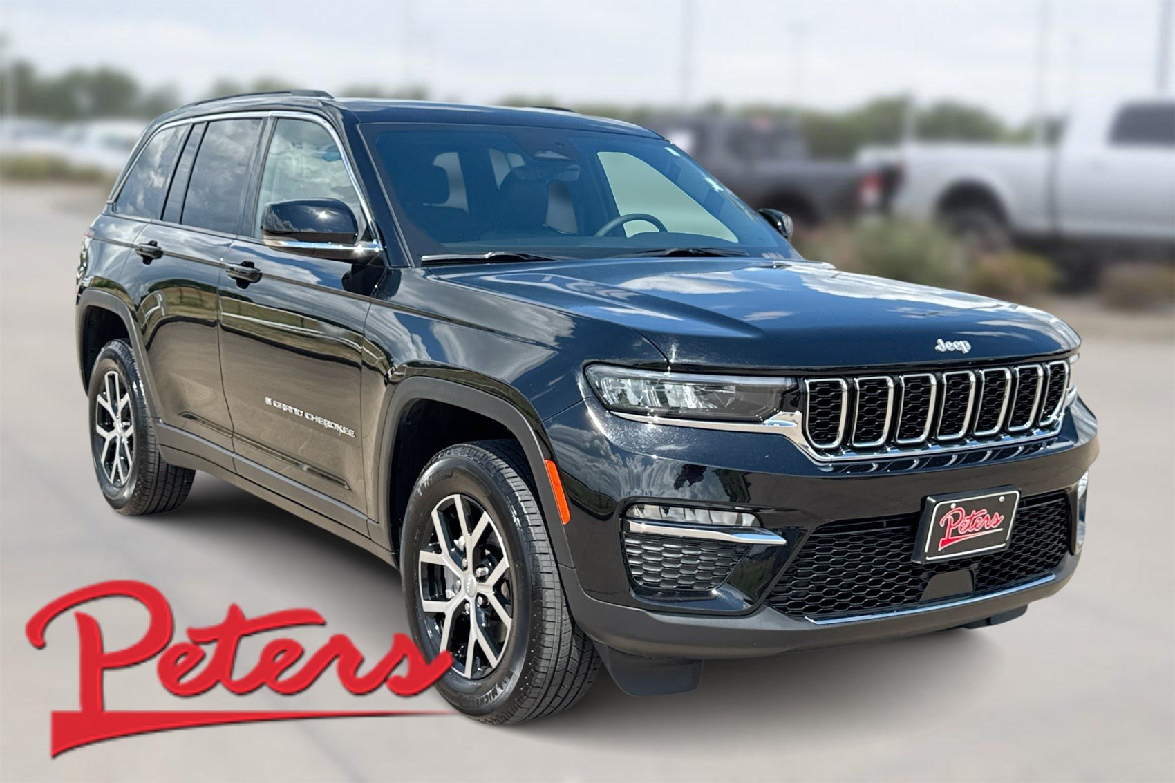 Used 2025 Jeep Grand Cherokee Limited RWD image 1