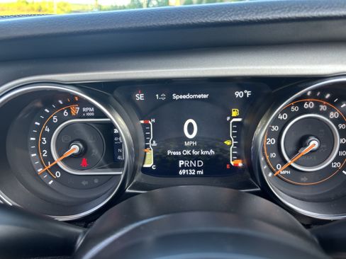 Used 2021 Jeep Wrangler Unlimited Sport AWD/4WD image 19